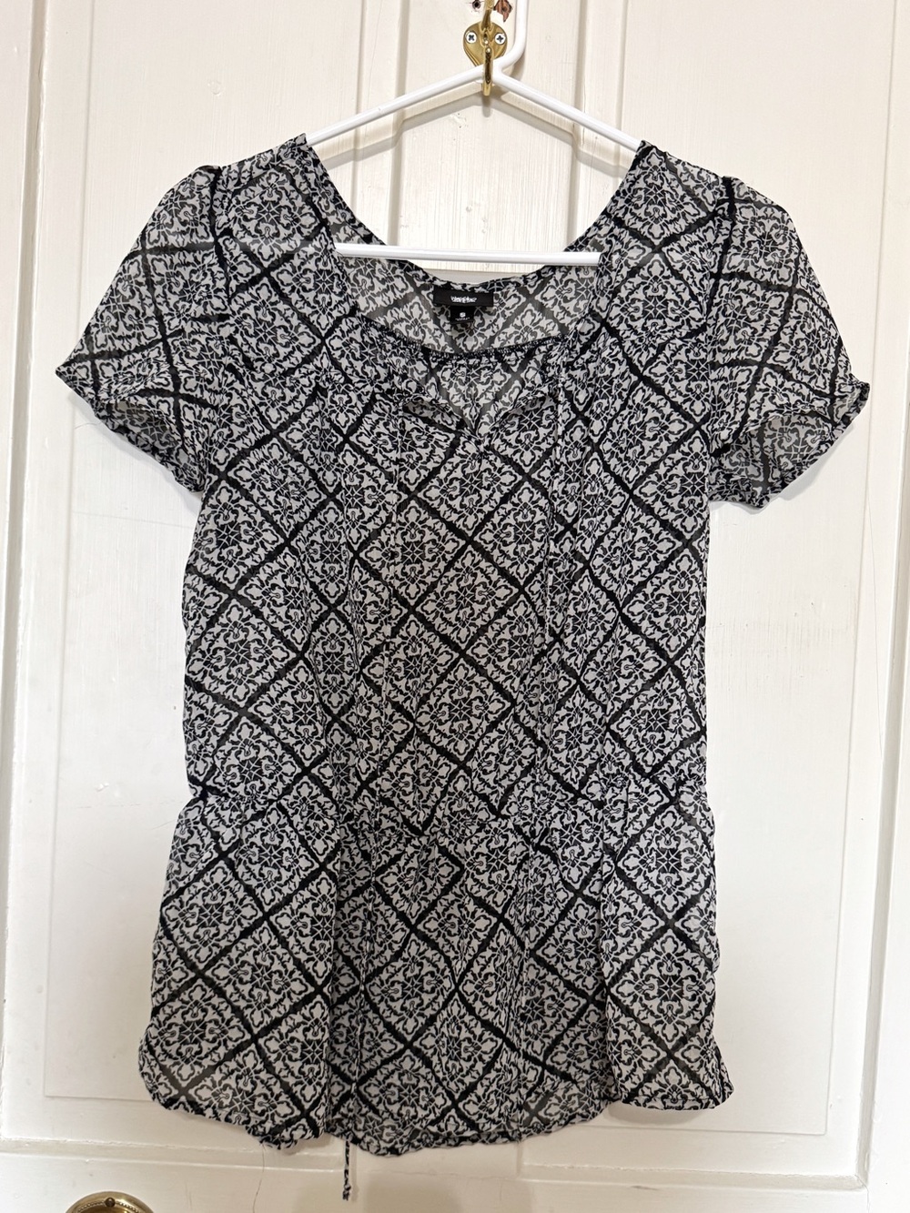 Mossimo Black & Cream Sheer Patterned Short-Sleeve Women's Top